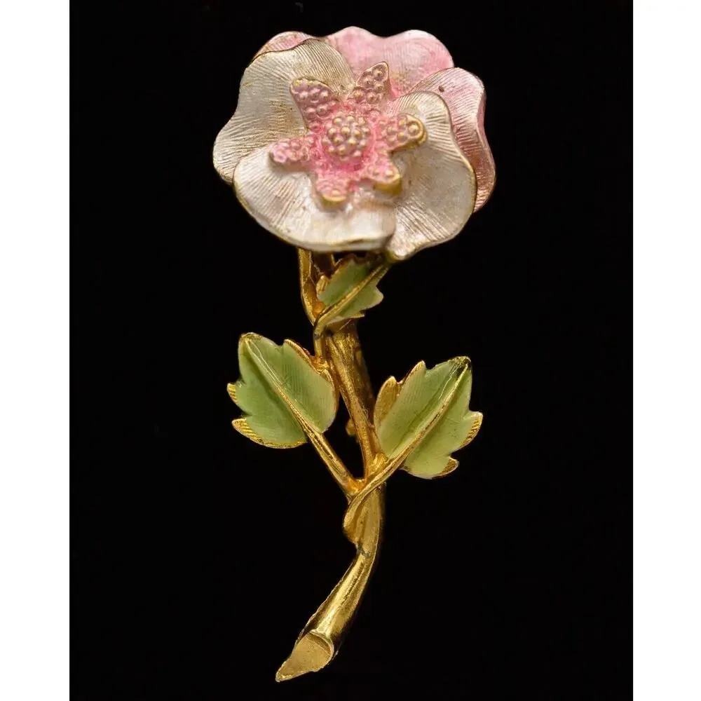 Vintage Flower Pin Brooch Brushed Gold Pastel Blush Pink Enamel Rose 1980s 9B